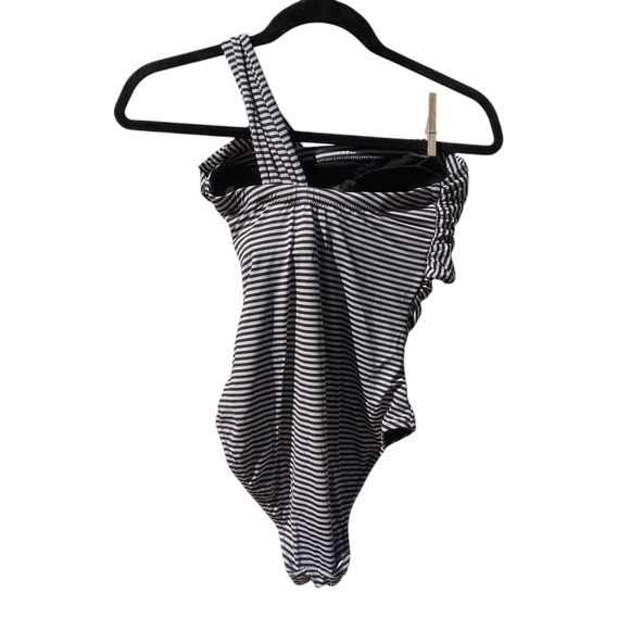 Garnet Hill Striped One-Shoulder Swimsuit Size 6 - Picture 2 of 9